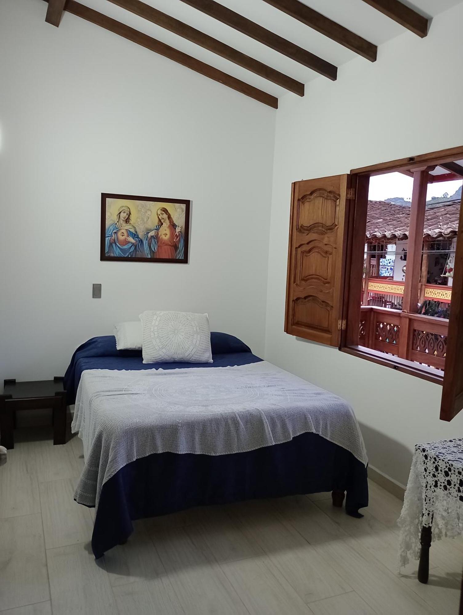 Hostal Famihotel Fundadores Jardin Bagian luar foto